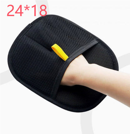 FurSweep Mitt